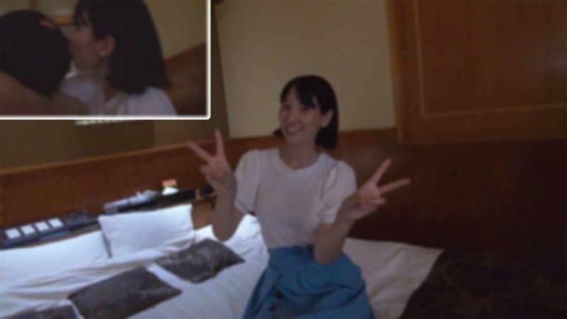 幹到不行而恳求肉棒的太太 「啊♡啊♡好舒服♡」叫着沙奈酱3次内射精。射精后她会礼貌地坐好说：「谢谢你的精液♡」 然后就这样结束了