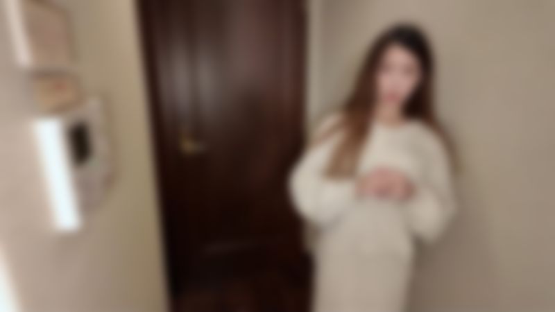 【無/初撮り】エロスが滲み出る最高級ボディ！丸の内で働くOLかなさん(26)が大遅刻してきたのでお仕置きで巨根を膣奥にピストン！！