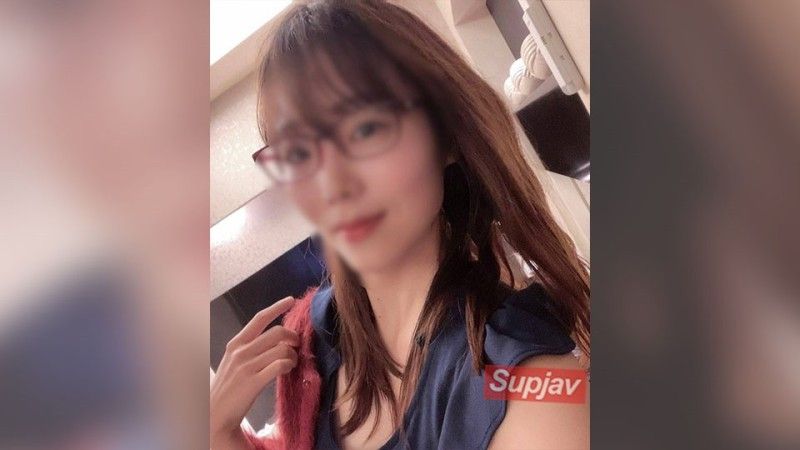 [Face Reveal & Review Bonus Rooftop Blowjob] A sexy woman who came to the interview gets a raw sex video lesson