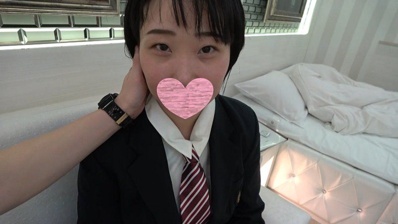 【無・個撮】初々しい透明感のある地味子ちゃんに大人のHを教えます！/制服コス【特典で高画質】